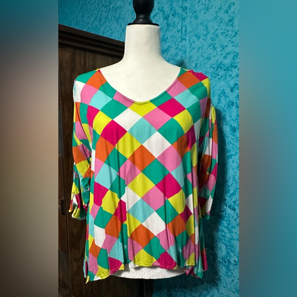 Escapada Colorful Geometric Women's Top